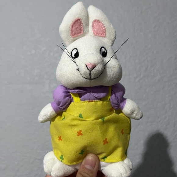 2006 TY Ruby from max and ruby Plush Toy - Picture 1 of 5